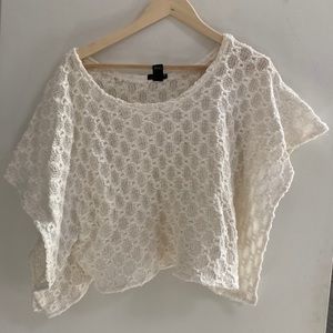 Forever 21 cropped sweater top- size Small/Medium